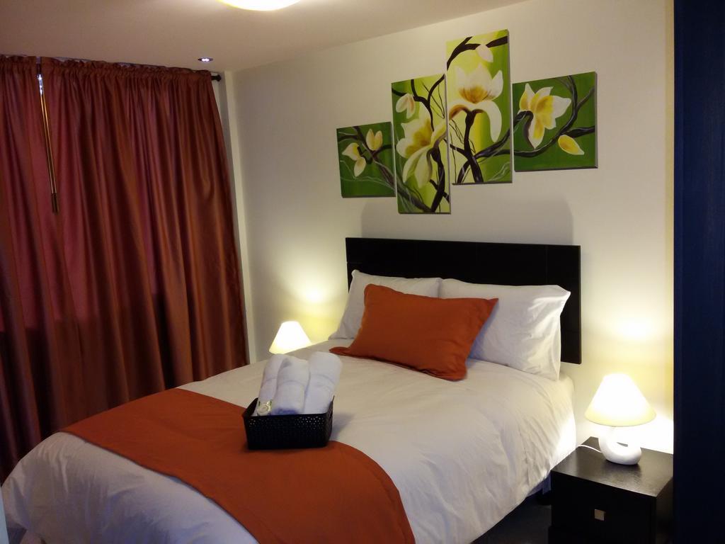 Hotel Las Mercedes Airport-Quito تابابيلا الغرفة الصورة
