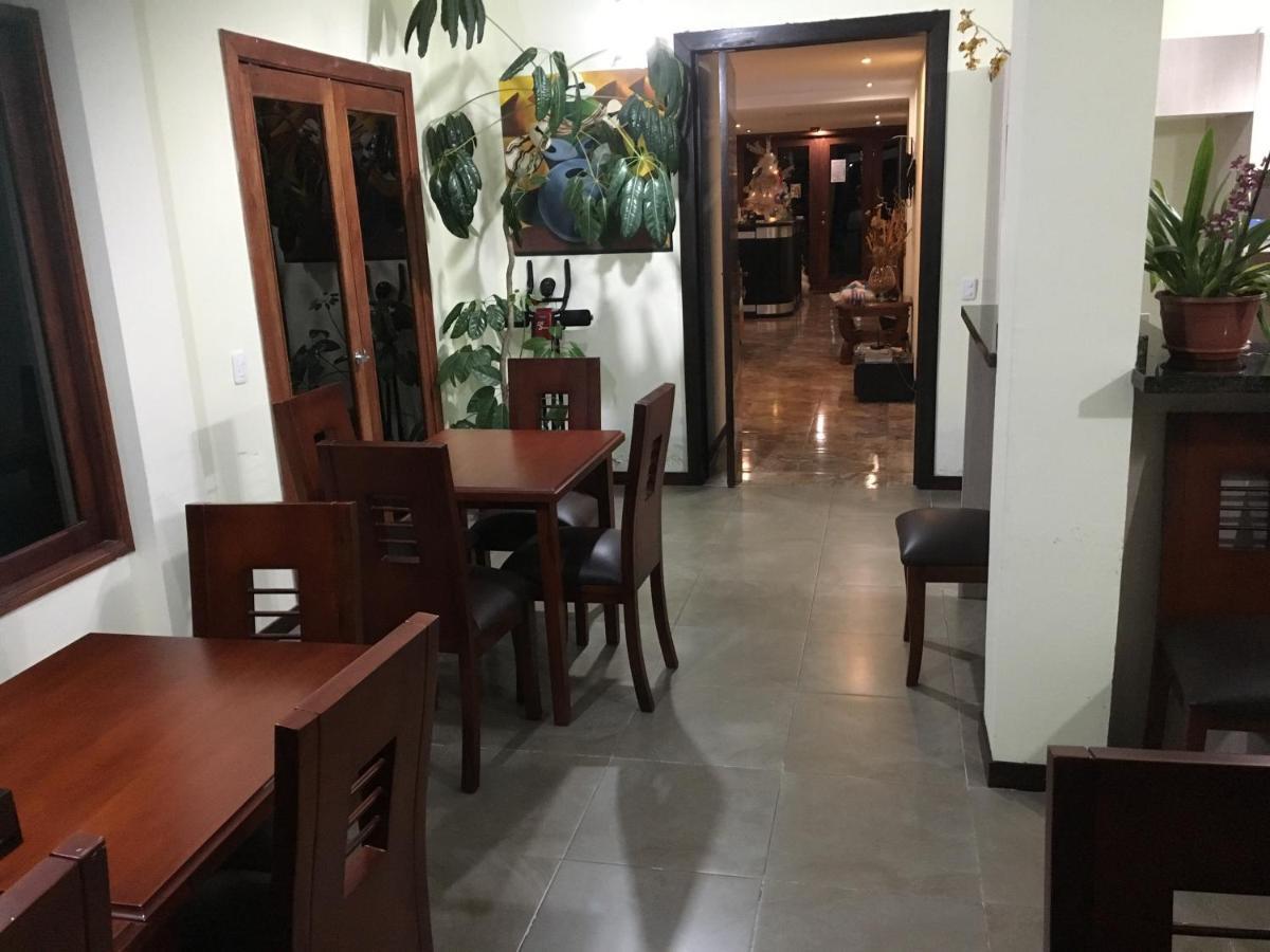 Hotel Las Mercedes Airport-Quito تابابيلا المظهر الخارجي الصورة